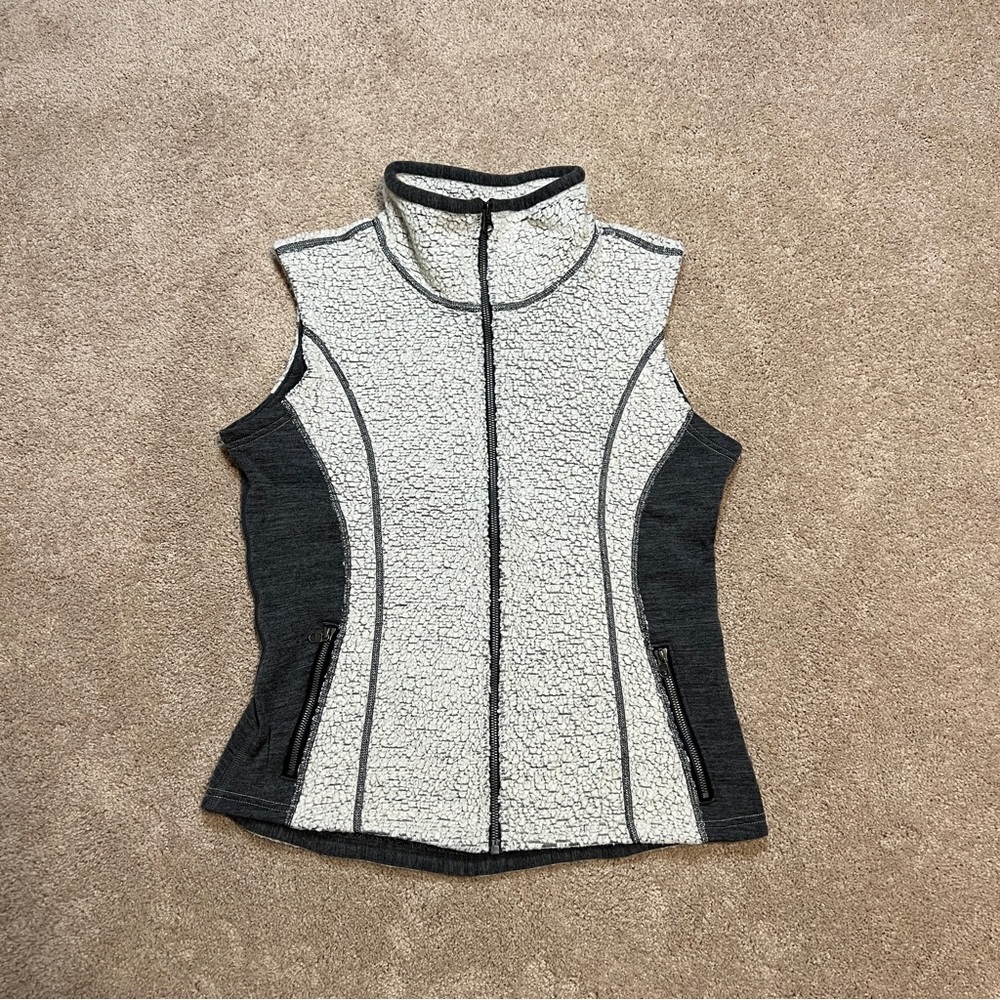 Women’s KUHL Vest Size Medium